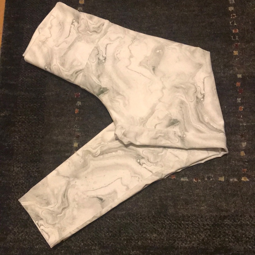 Brand New Leggings by DYI